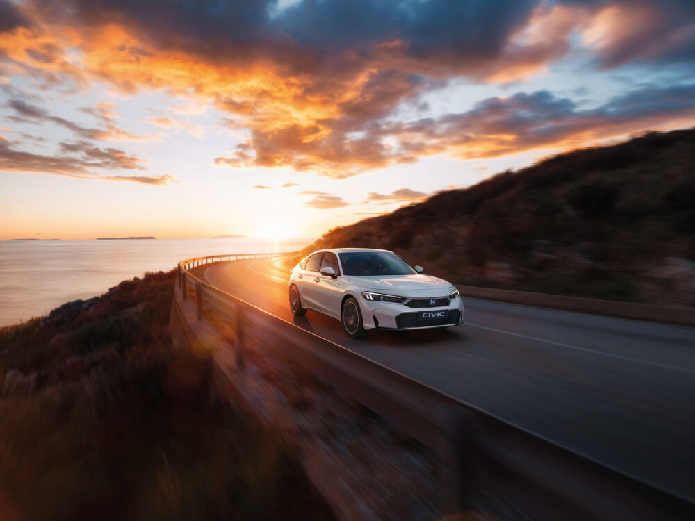 honda civic op de weg